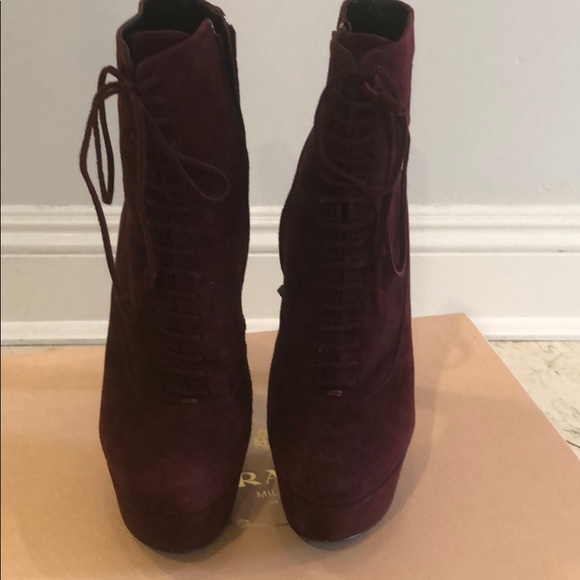 Prada boots. - Picture 4 of 4